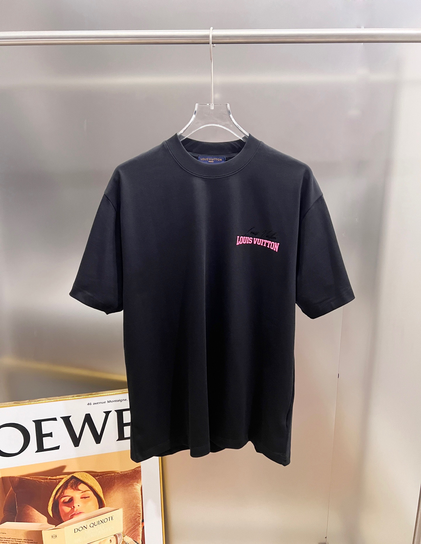T-Shirt in Black