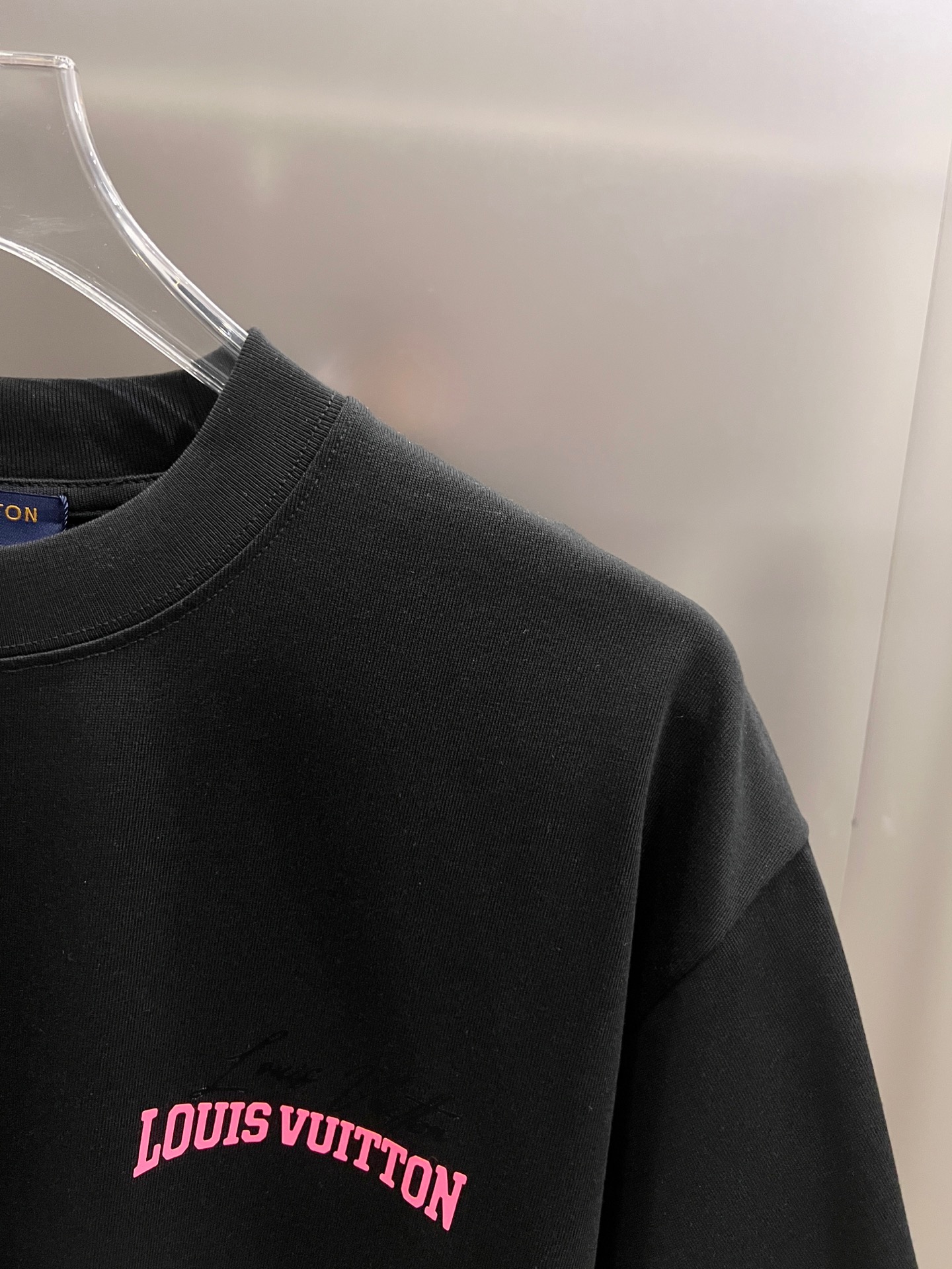 T-Shirt in Black
