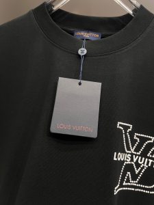 T-Shirt in Black