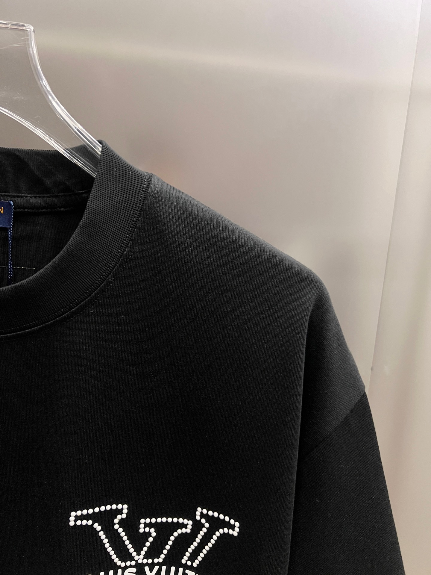 T-Shirt in Black