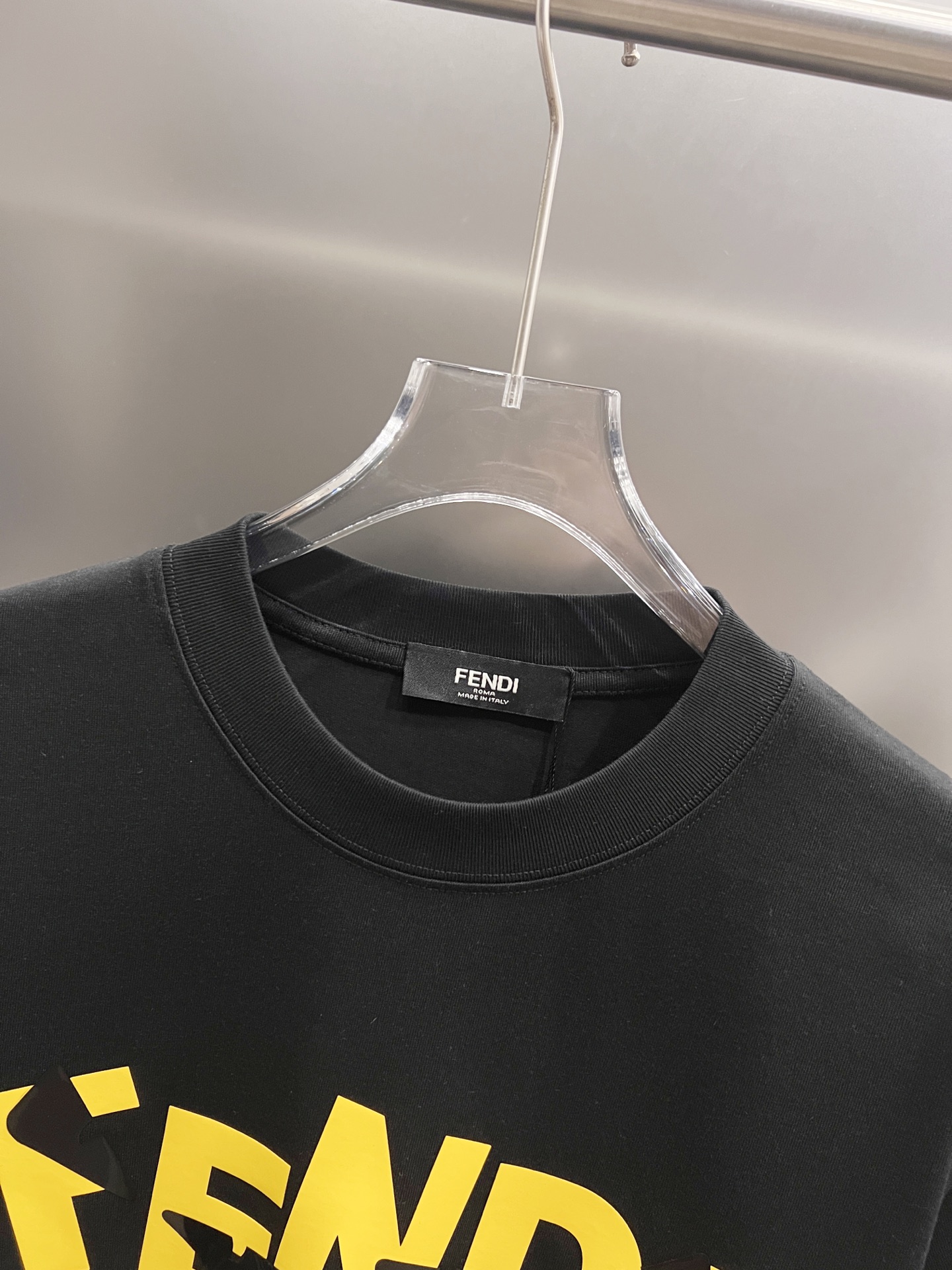 Fendi T-Shirt in Black