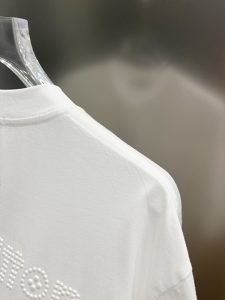 T-Shirt in Black
