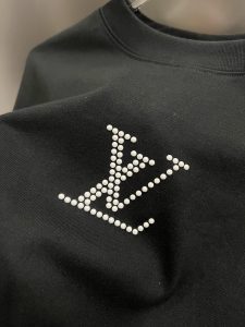 T-Shirt in Black