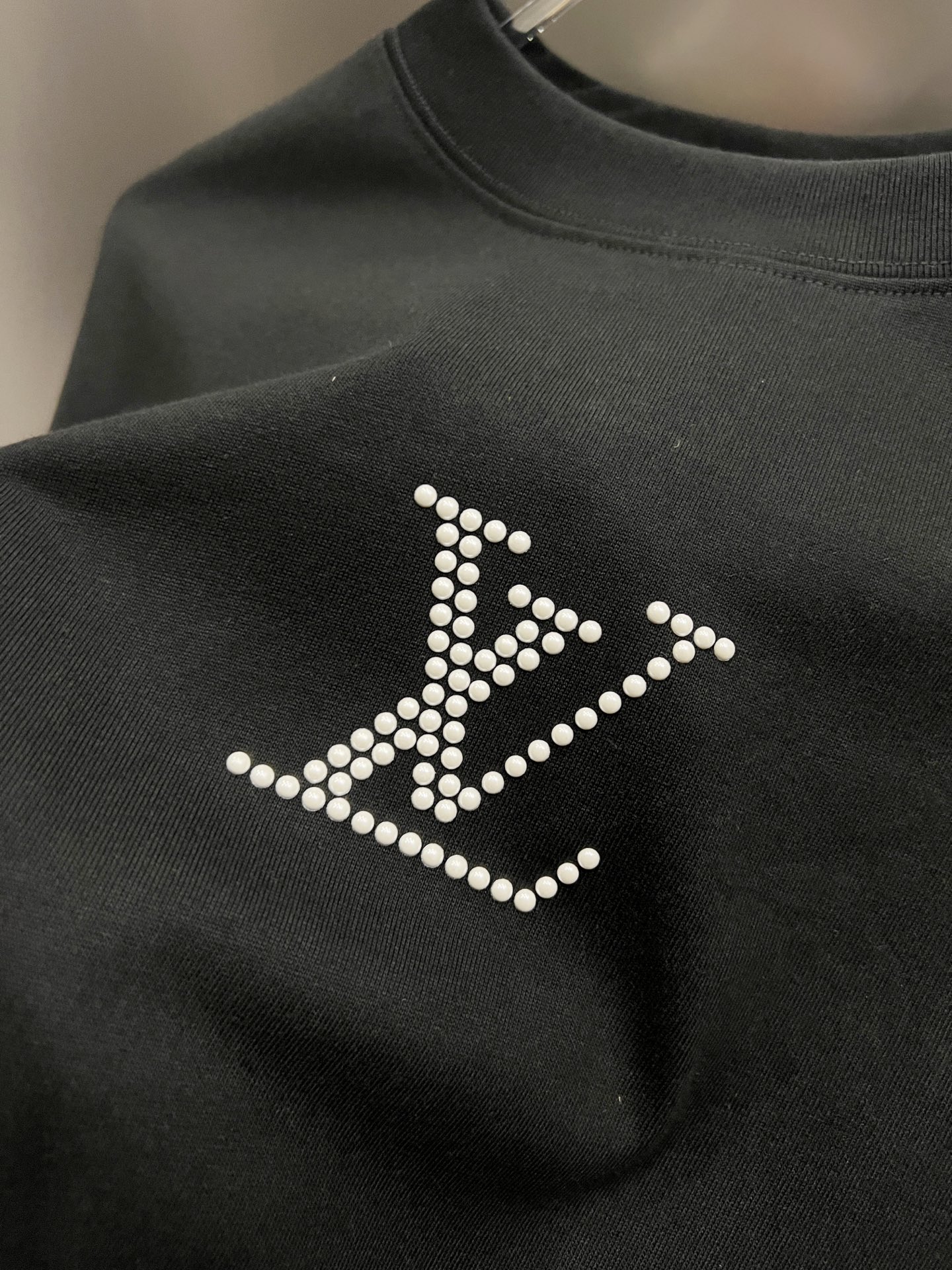 T-Shirt in Black