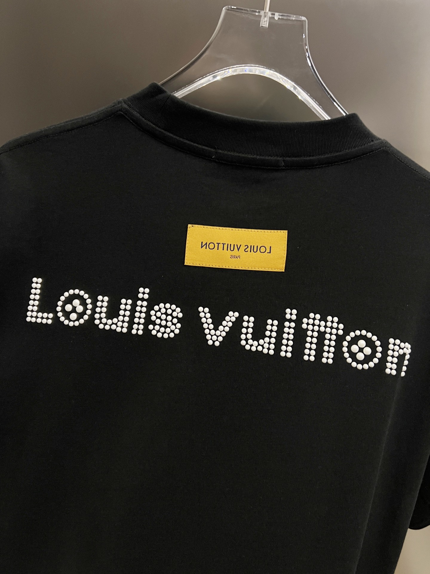 T-Shirt in Black
