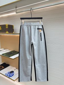 Louis Vuitton Pants