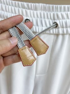 Louis Vuitton Pants