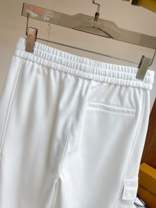 Louis Vuitton Pants