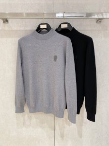 Knitwear in Black