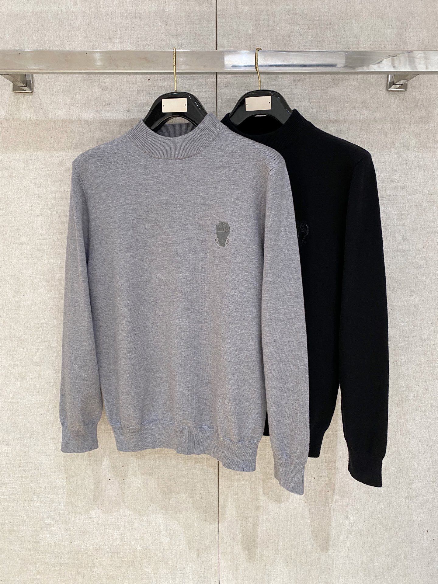 Knitwear in Black