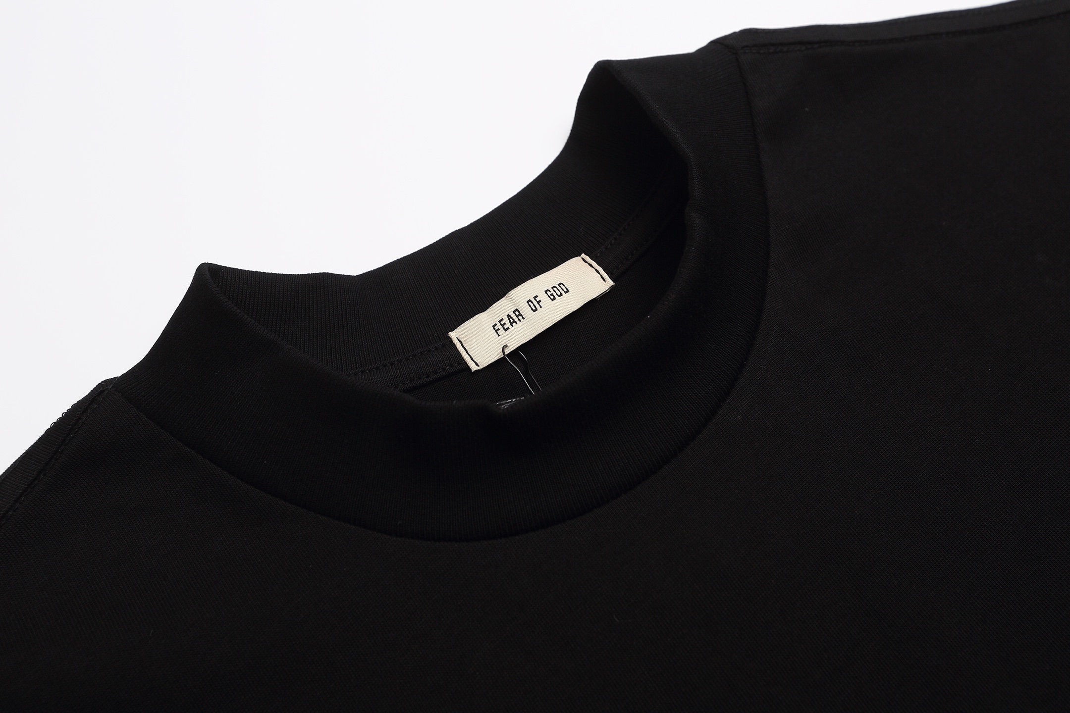 T-Shirt E5305 in Black