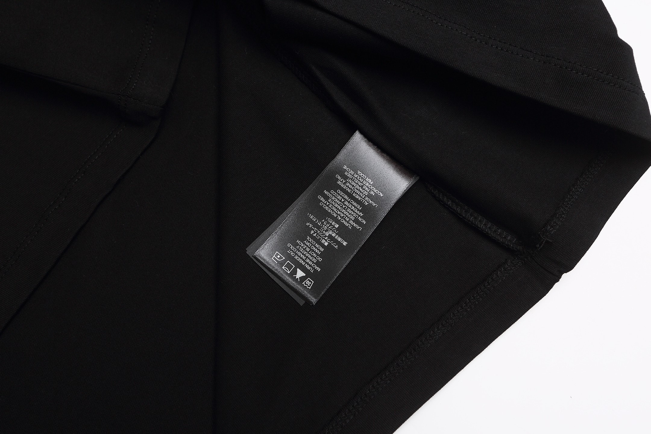T-Shirt E5305 in Black