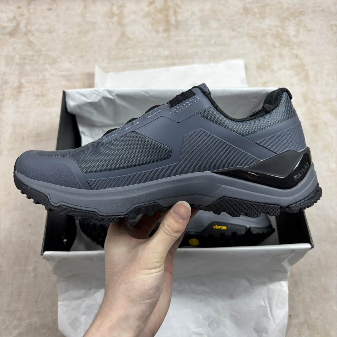 Shoes in Grey