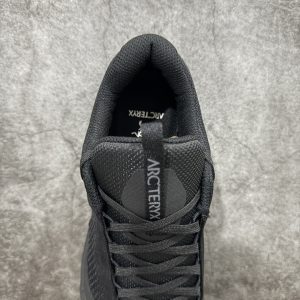 Shoes in Black