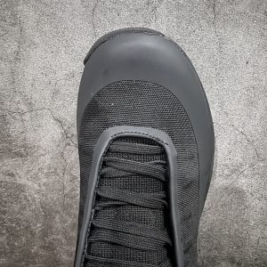 Shoes in Black