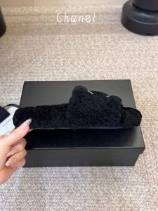 Sandals 404142