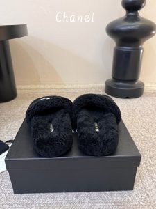 Sandals 404142