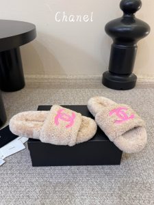 Sandals 404142