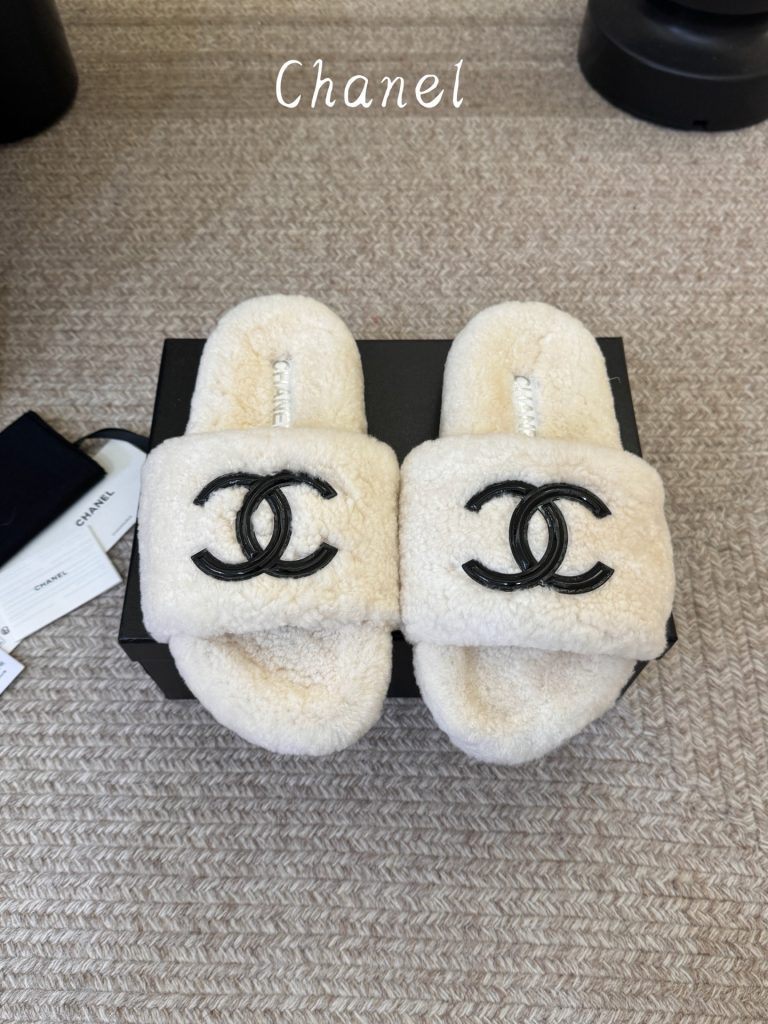 Sandals 404142