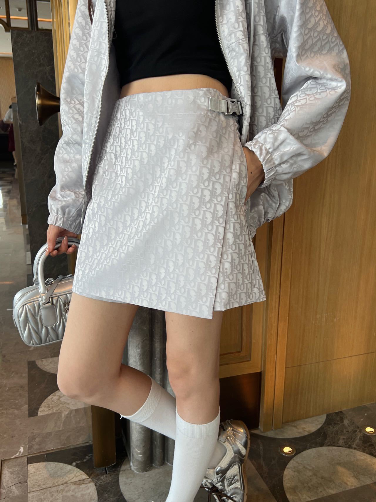 Outerwear 98829
