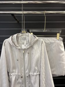 Outerwear 98829