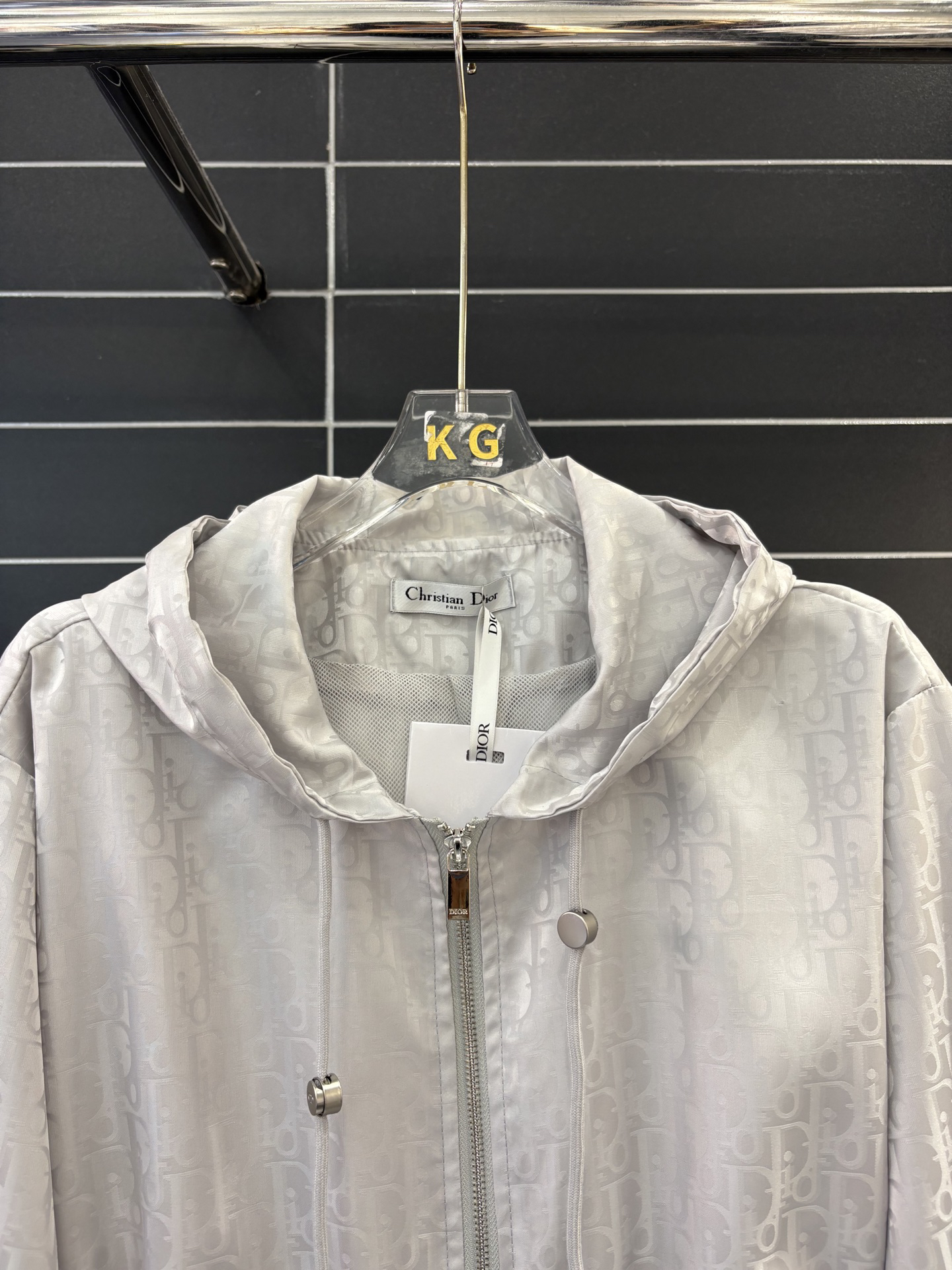 Outerwear 98829