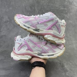 Balenciaga Sneakers 677402
