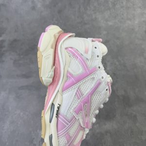 Balenciaga Sneakers 677402