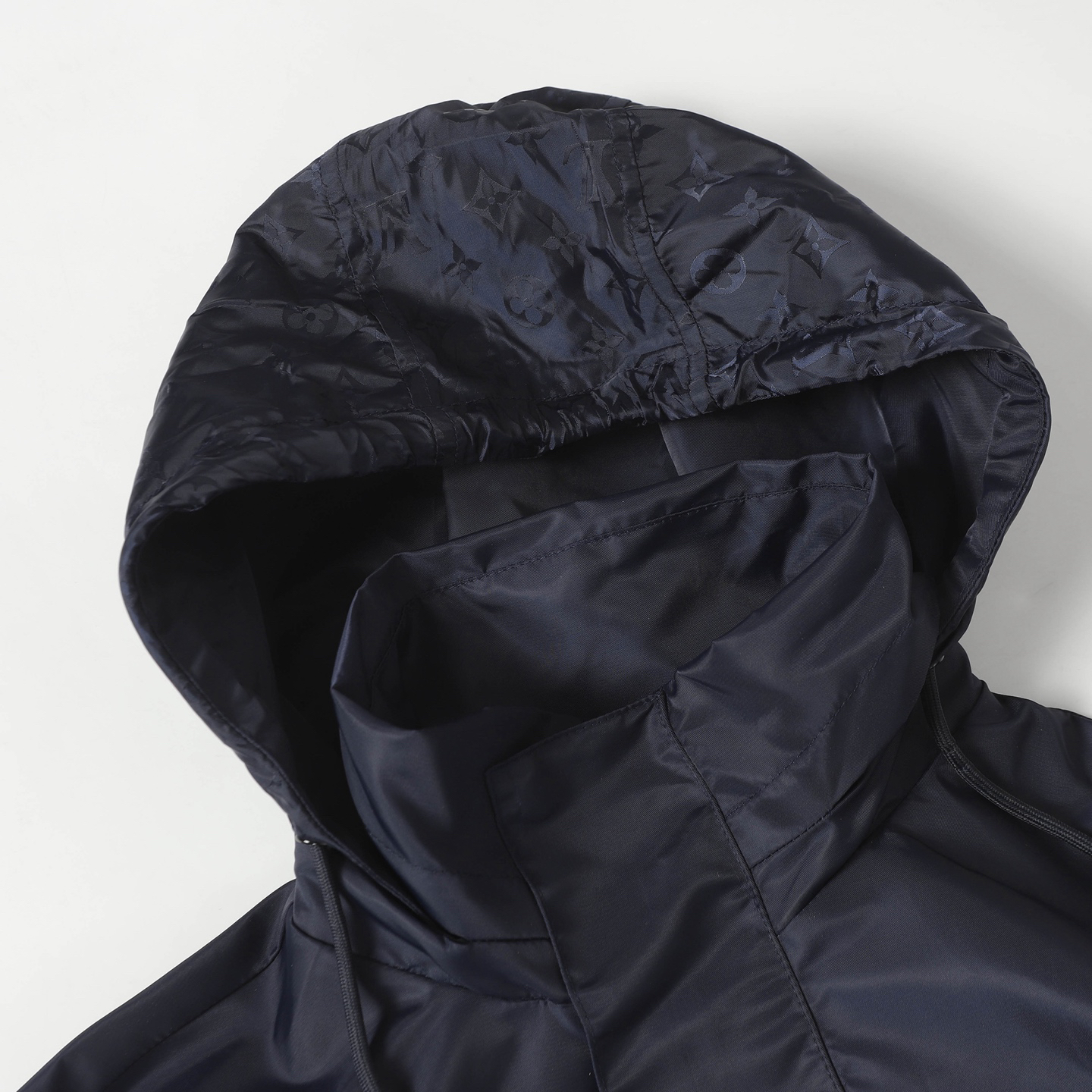 Louis Vuitton Outerwear 25800 in Black