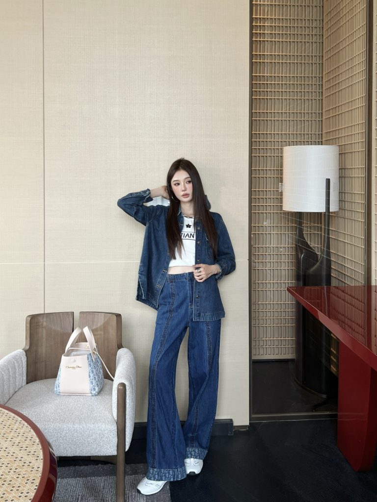 Outerwear 72892 in Denim