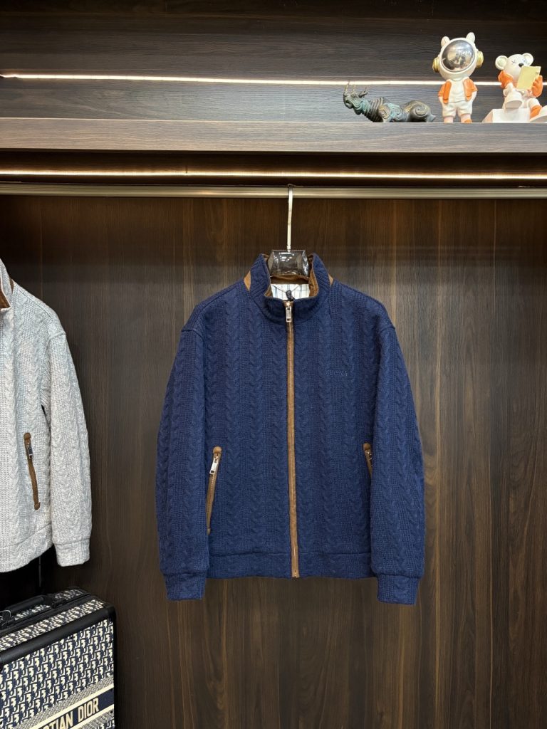 Jacket in Blue
