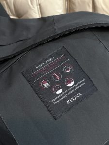 Jacket in Black