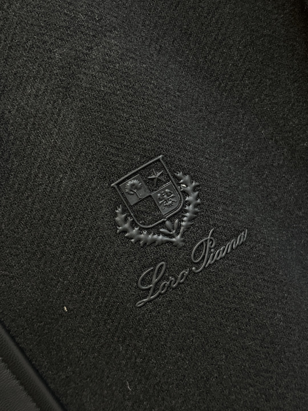 Jacket in Black