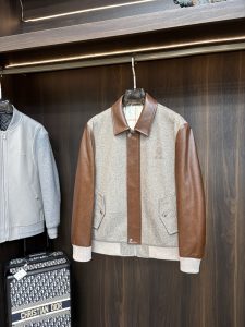 Jacket in Black