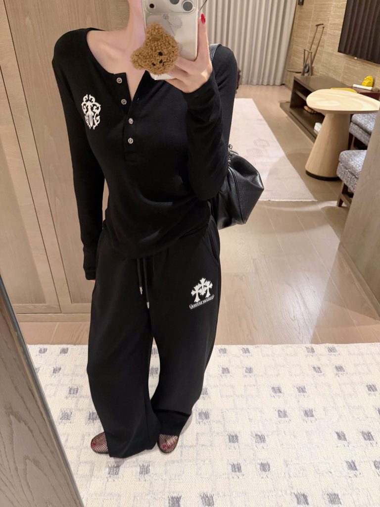 Outerwear 11655 in Black