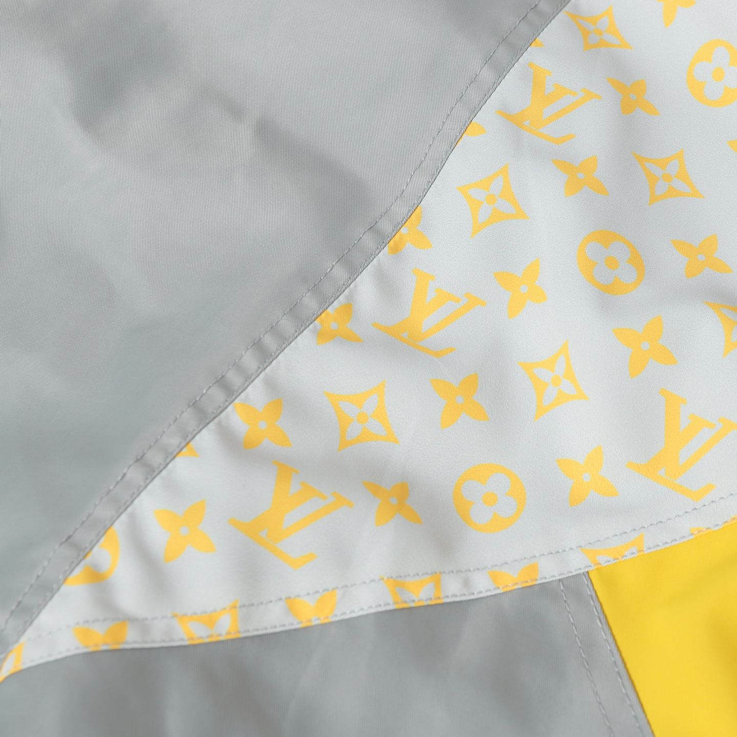 Louis Vuitton Jacket 27200