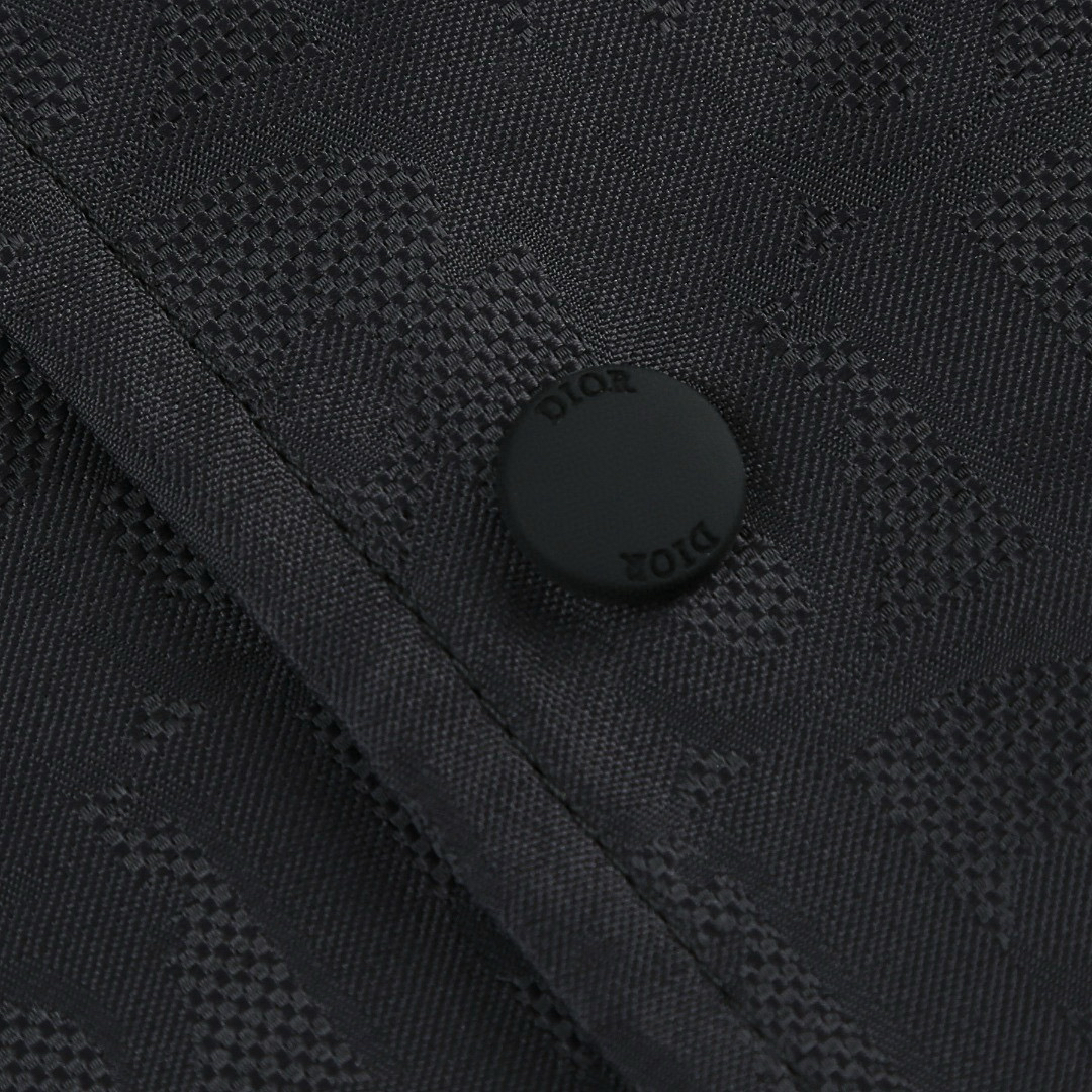 Jacket in Black