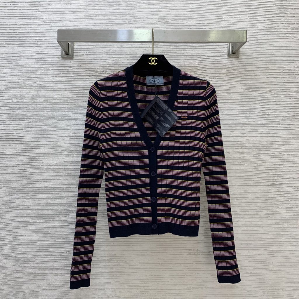 Knitwear G26081712