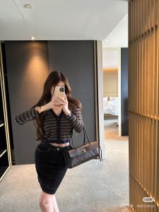 Knitwear G26081712