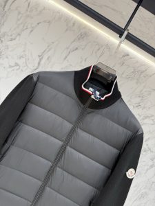 Moncler Down Jacket 12345