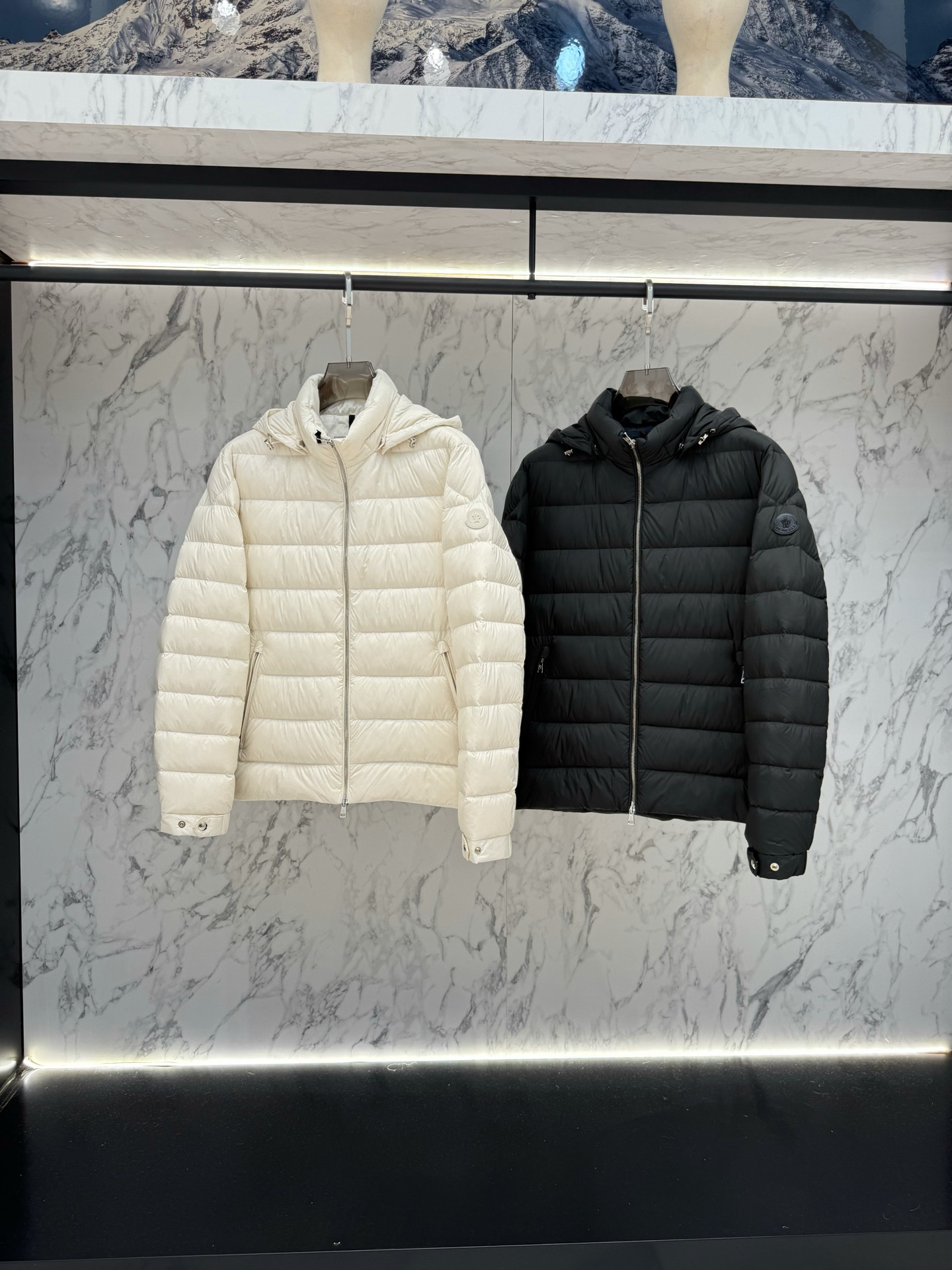 Moncler Down Jacket 12345