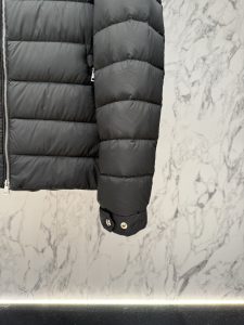Moncler Down Jacket 12345