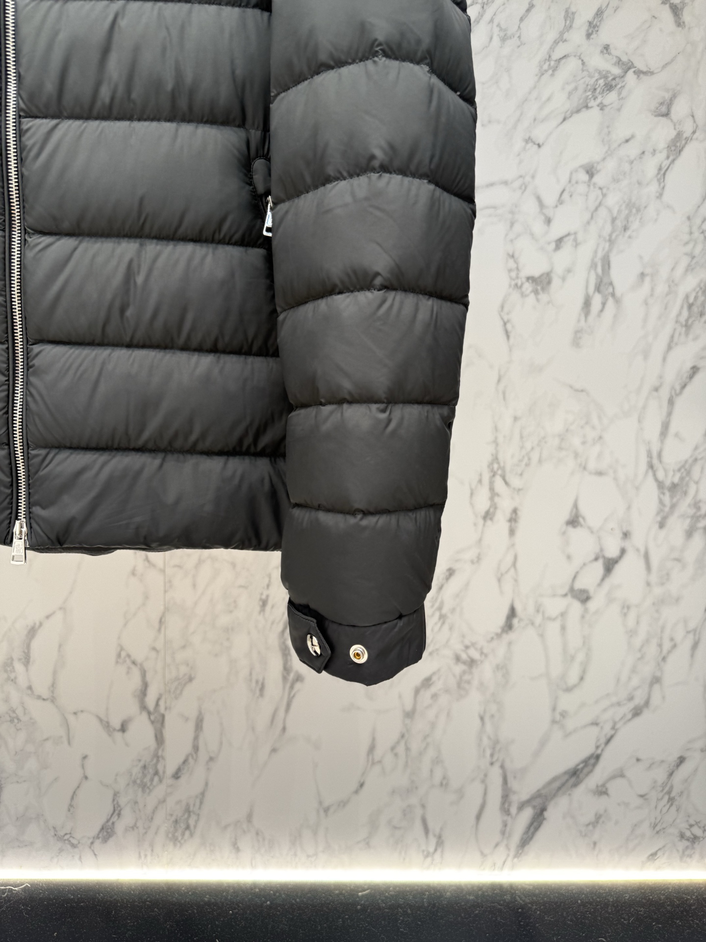 Moncler Down Jacket 12345