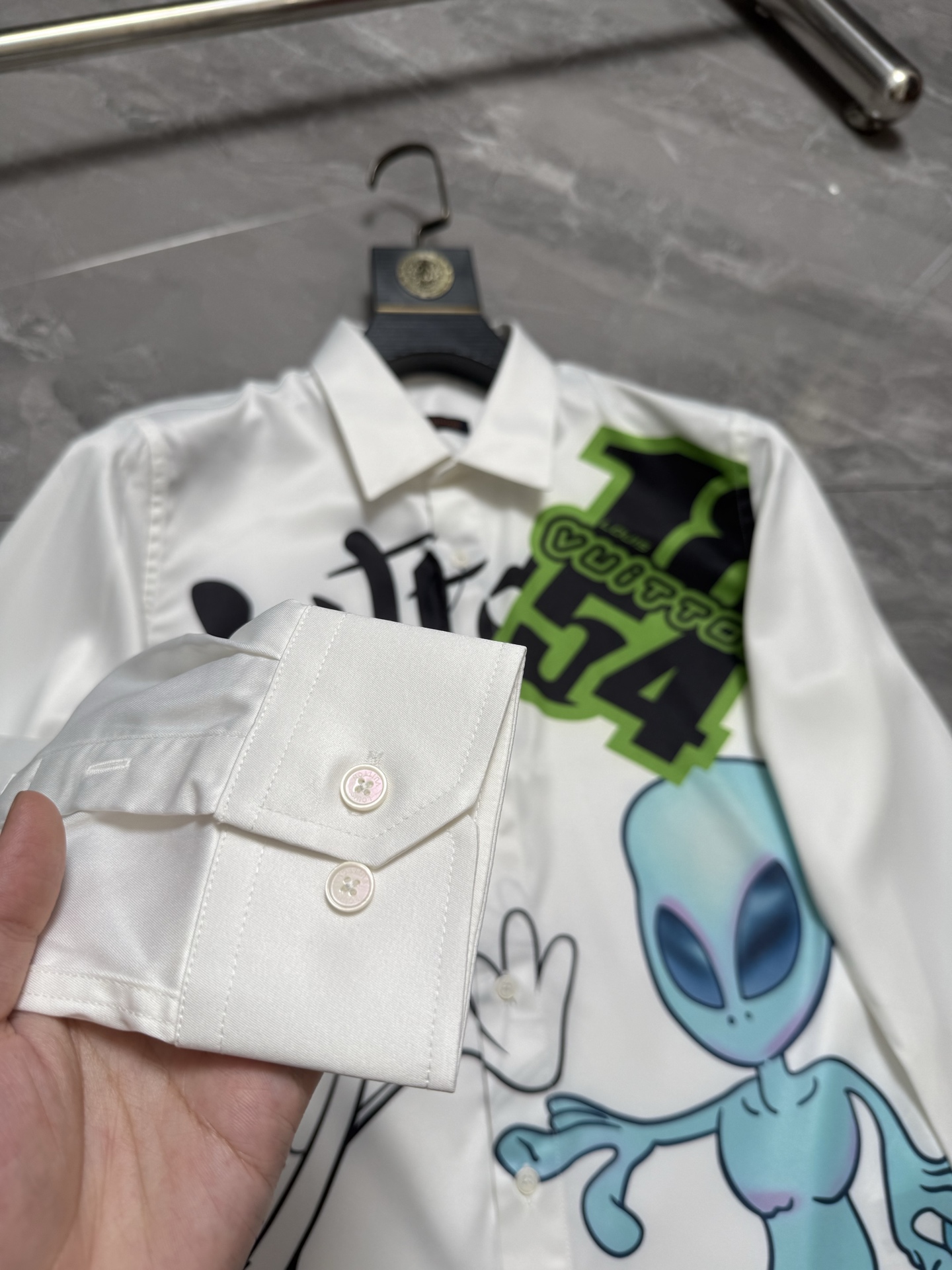 Shirt