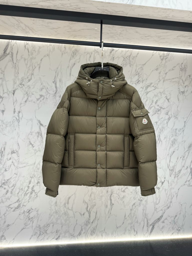 Moncler Down Jacket 12345
