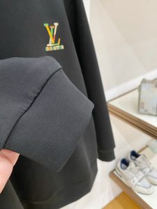 Hoodie in Black