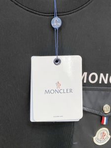 Moncler Hoodie in Black