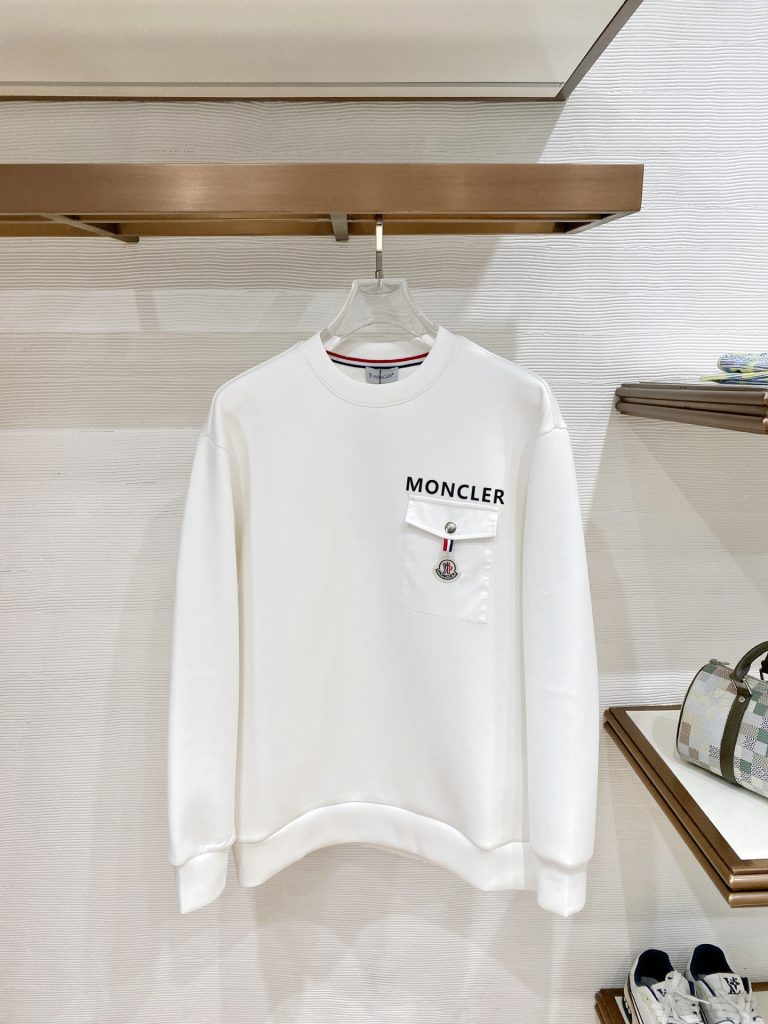Moncler Hoodie in Black