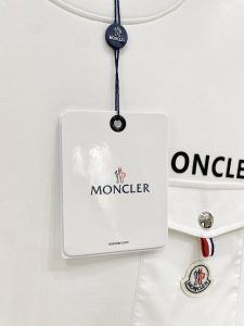 Moncler Hoodie in Black