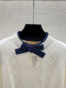 Knitwear in White
